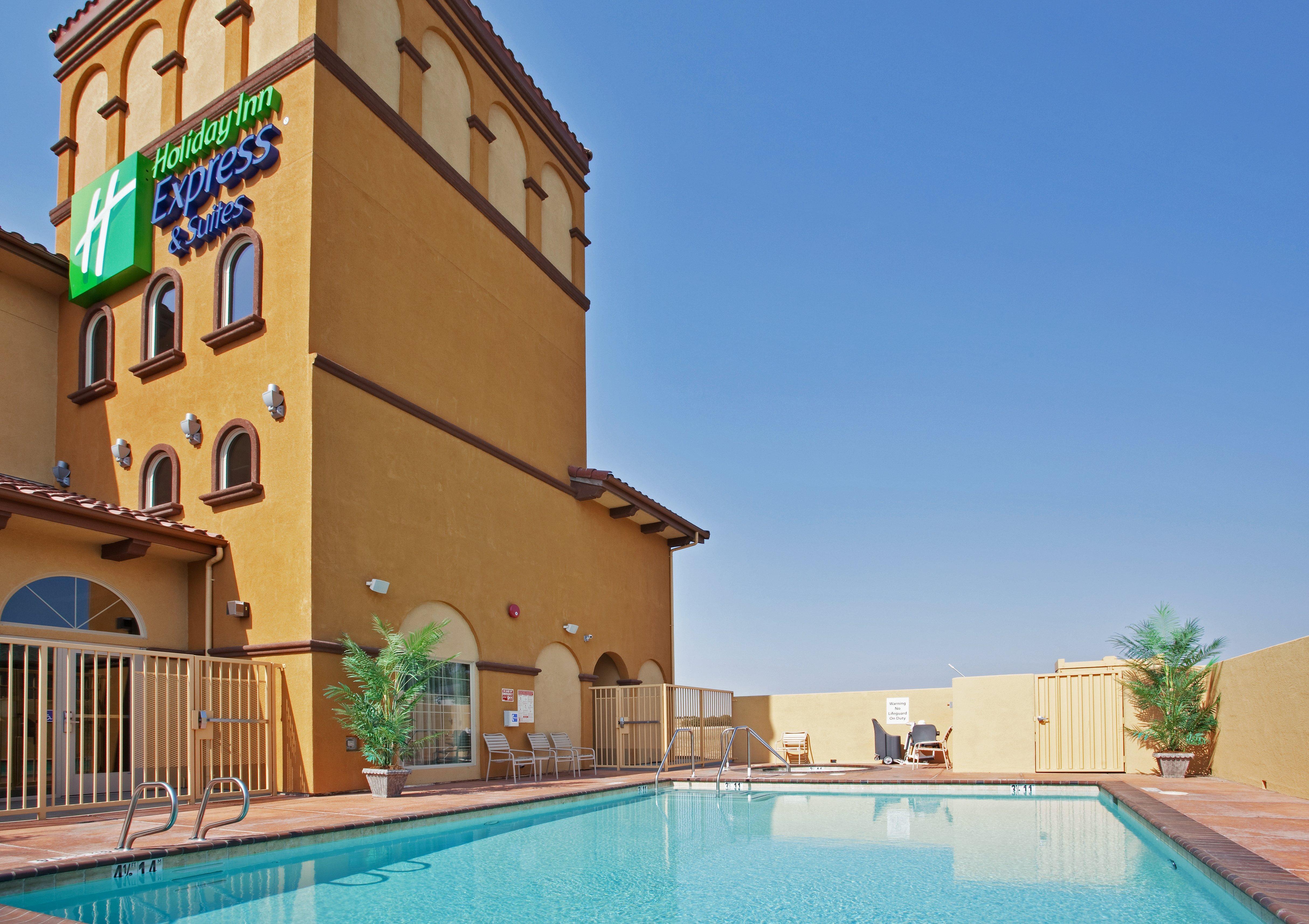 Holiday Inn Express Hotel & Suites Willows, An Ihg Hotel Exterior photo